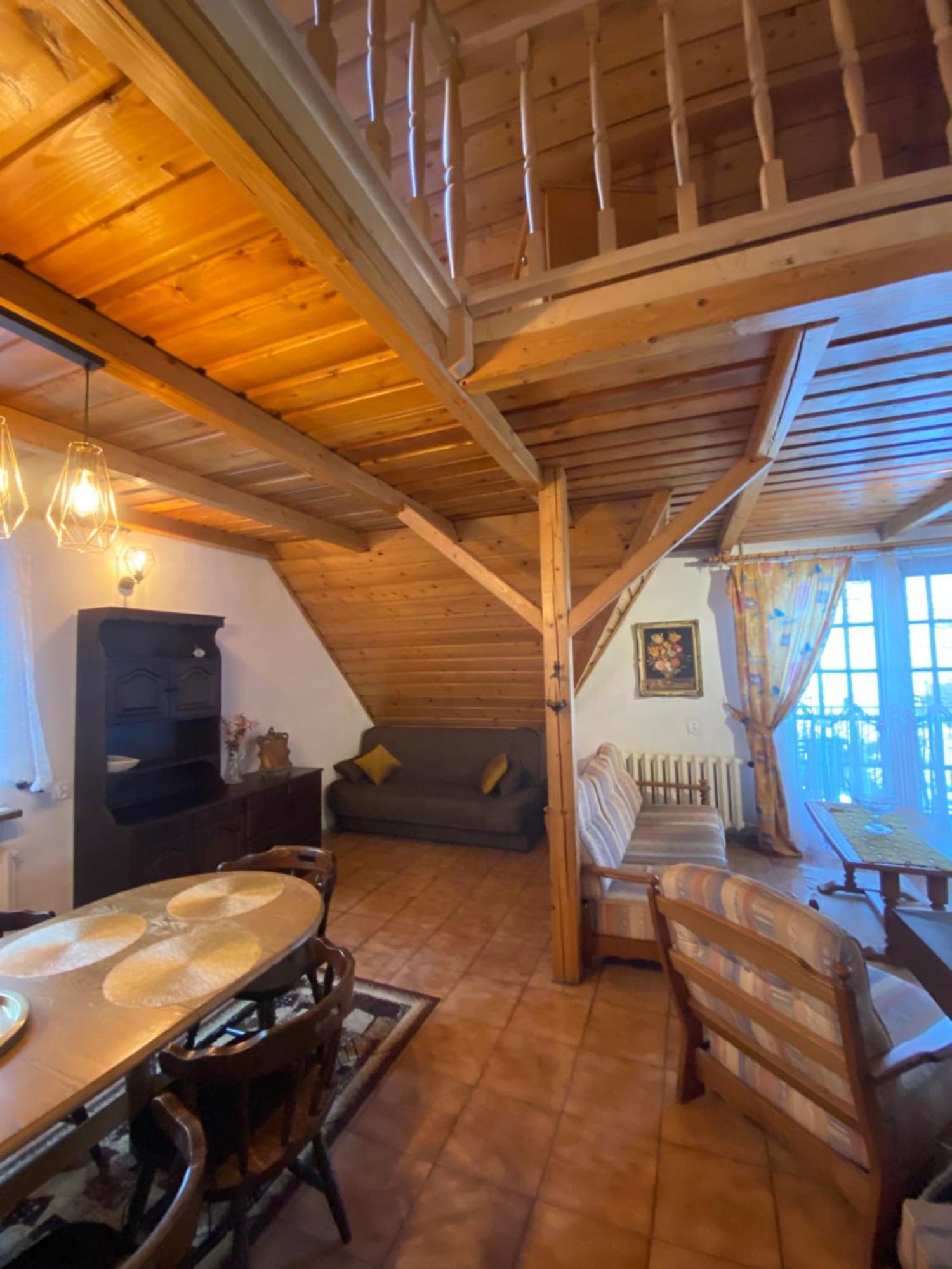 Beskidzka Apartments Суха-Бескидзка Экстерьер фото